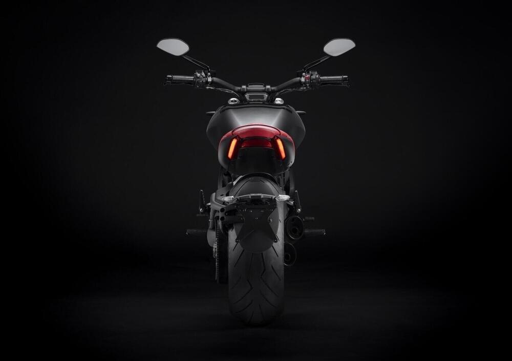 Ducati XDiavel 1262 Nera (2022 - 23) (5)