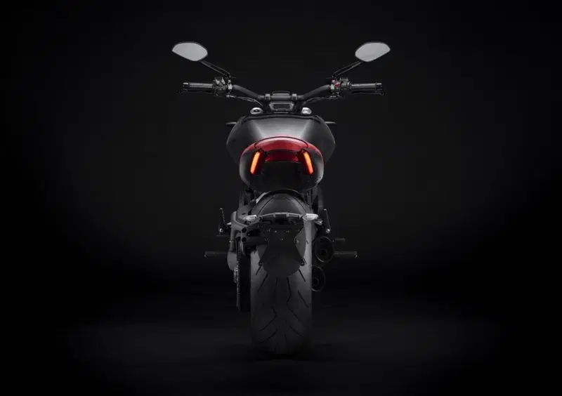 Ducati XDiavel 1262 XDiavel 1262 Nera (2022 - 23) (5)