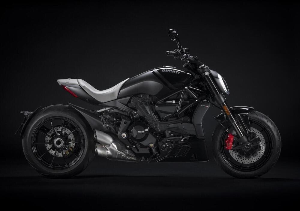 Ducati XDiavel 1262 Nera (2022 - 23) (2)