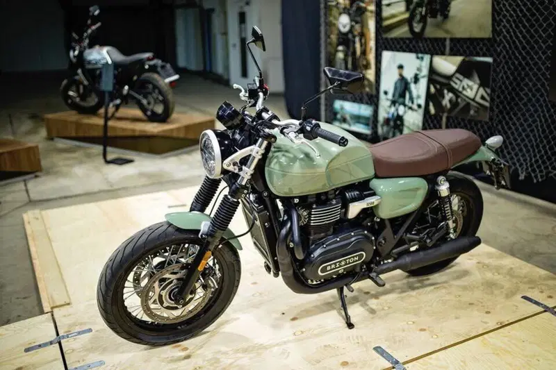 Brixton Motorcycles Cromwell 1200 (2022 - 26) (2)