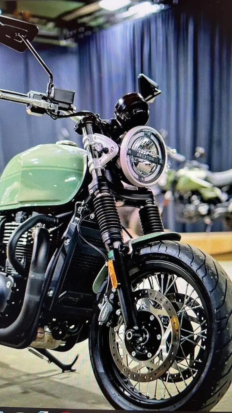 Brixton Motorcycles Cromwell 1200 (2022 - 26) (3)