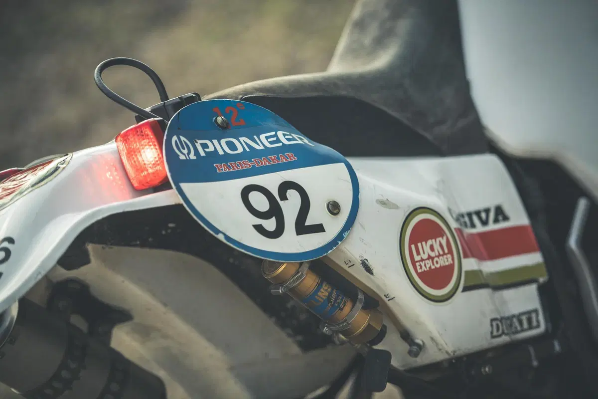 Abbiamo guidato la Cagiva Elefant 900 di Edi Orioli. Un test youngtimer esclusivo: che bomba! (24)