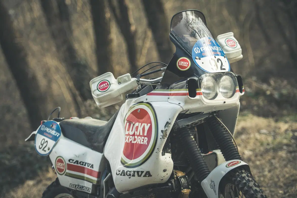 Abbiamo guidato la Cagiva Elefant 900 di Edi Orioli. Un test youngtimer esclusivo: che bomba! (12)