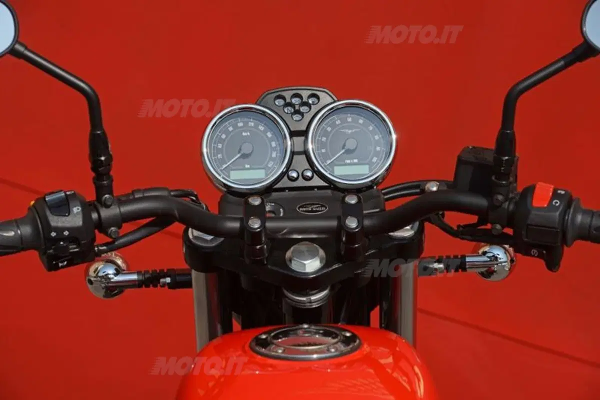 Moto Guzzi V7 2014 Stone, Special e Racer   (26)