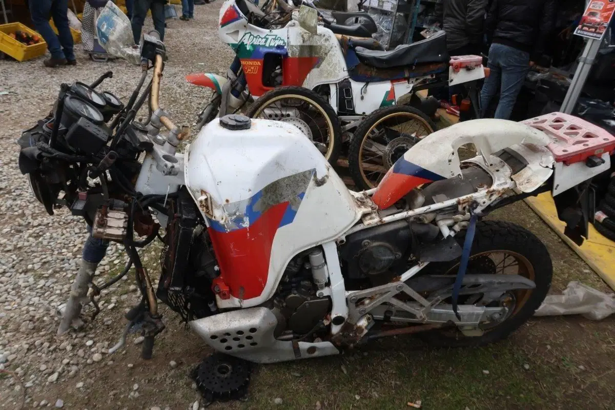 Epoca: Guzzi e Gilera protagoniste alla Mostra Scambio di Novegro  (36)