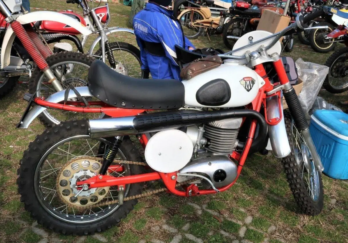 Epoca: Guzzi e Gilera protagoniste alla Mostra Scambio di Novegro  (55)