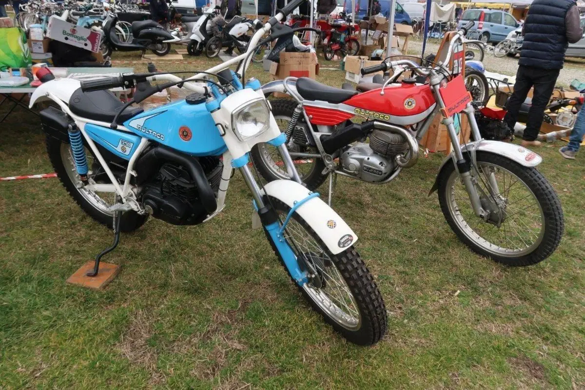 Epoca: Guzzi e Gilera protagoniste alla Mostra Scambio di Novegro  (60)