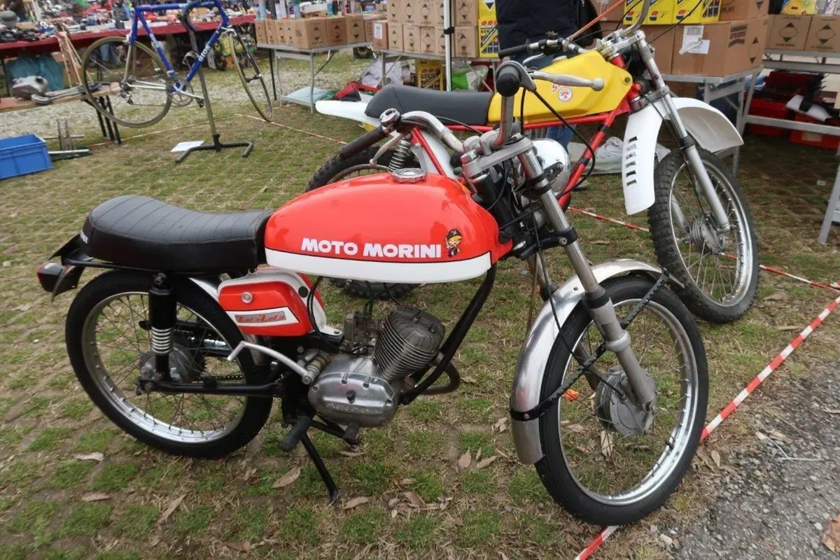 Epoca: Guzzi e Gilera protagoniste alla Mostra Scambio di Novegro  (64)