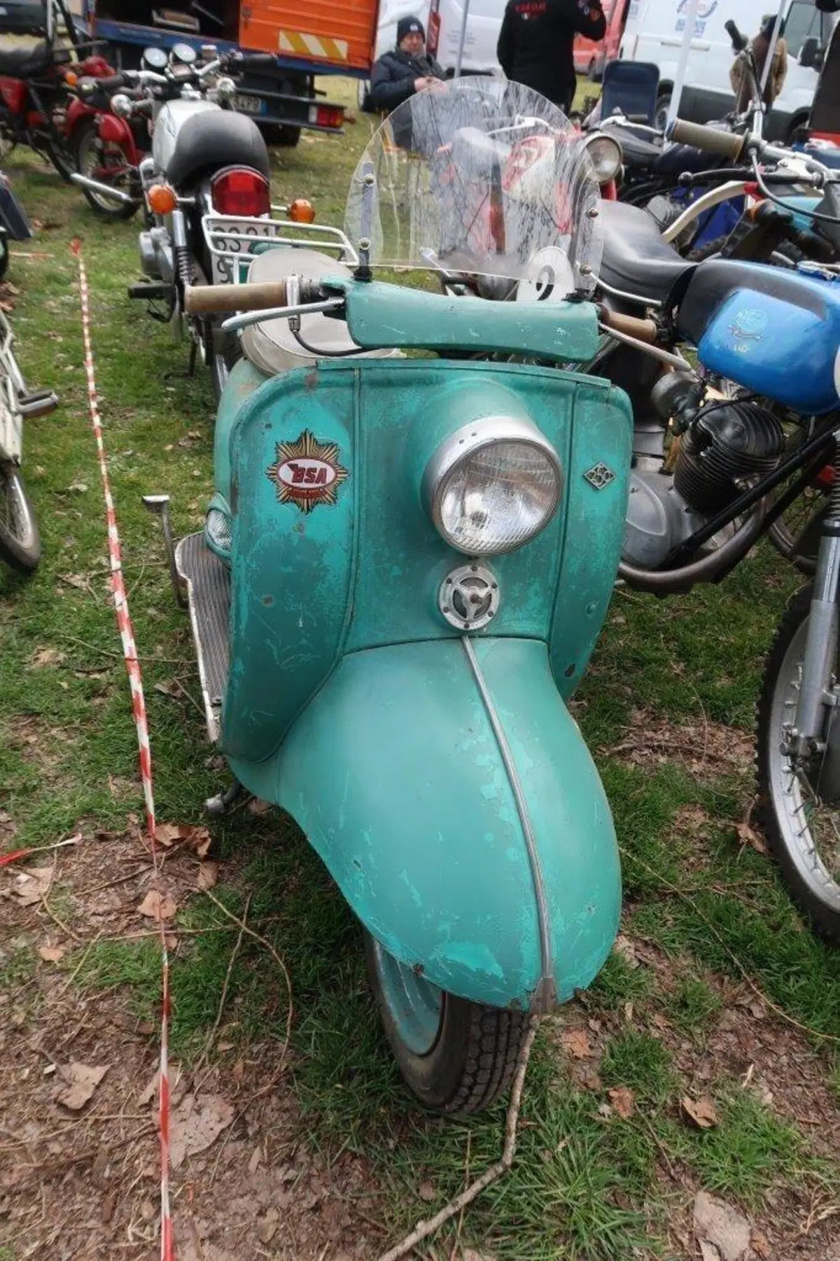 Epoca: Guzzi e Gilera protagoniste alla Mostra Scambio di Novegro  (73)