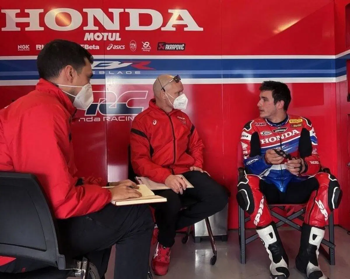 SBK, due giorni di prove per il team HRC a Portimao  (8)