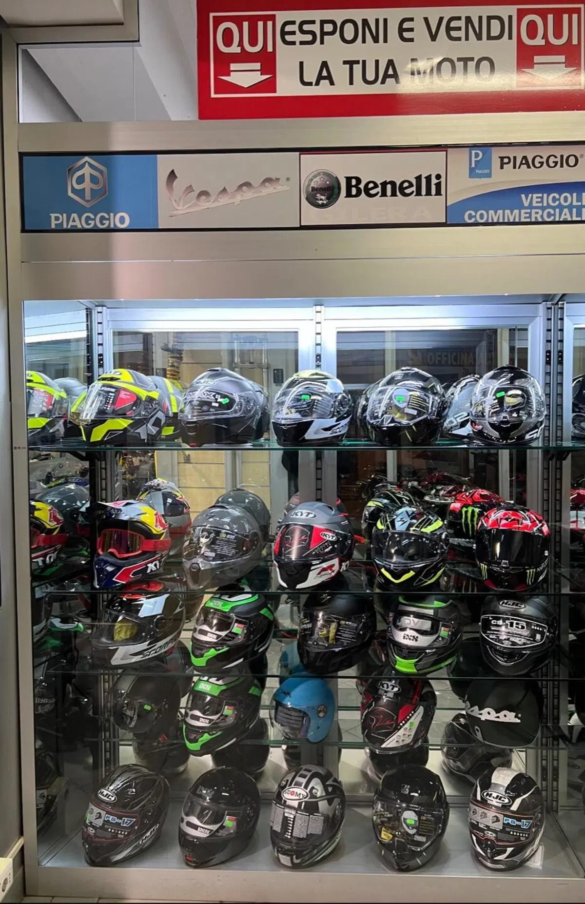 Casco KYT Helmet (5)