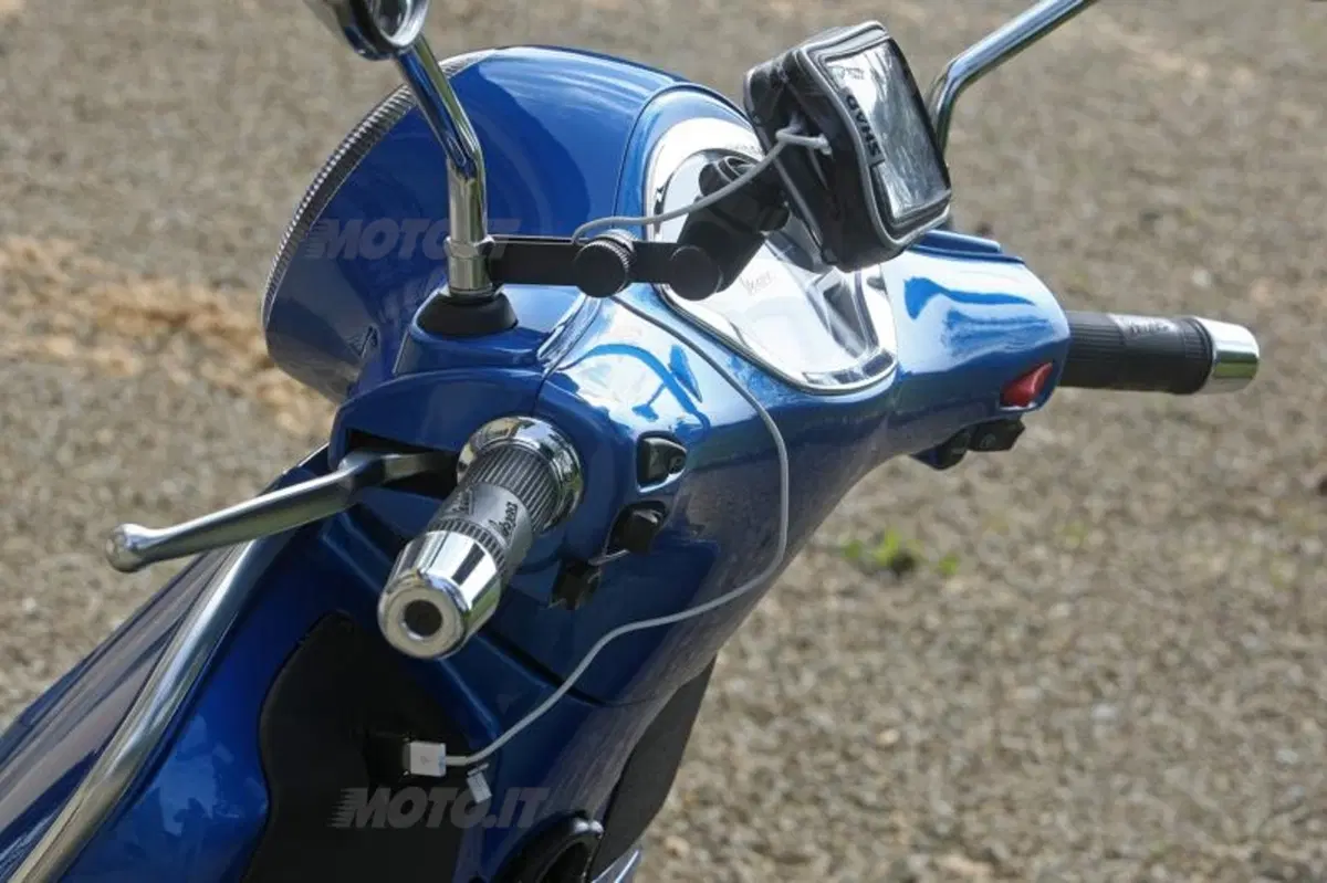 Vespa GTS e GTS Super 300 ABS (43)