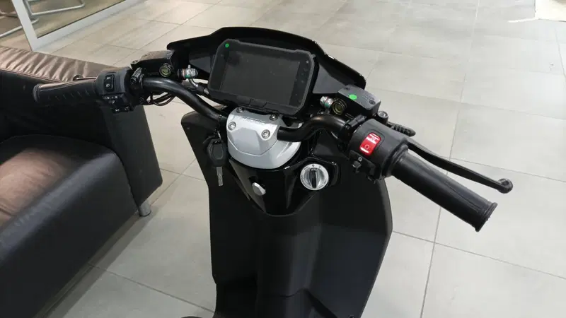 Piaggio 1 (2022 - 26) (3)