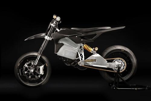 Axiis svela al Liion. Motard elettrico da 720 Nm