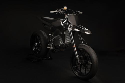 Axiis svela al Liion. Motard elettrico da 720 Nm (5)