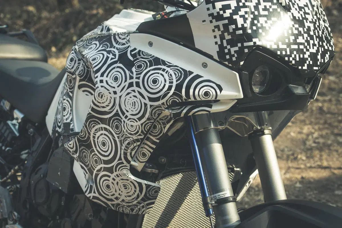 MV Agusta Lucky Explorer 9.5: TEST anteprima del prototipo su strada e offroad! (14)