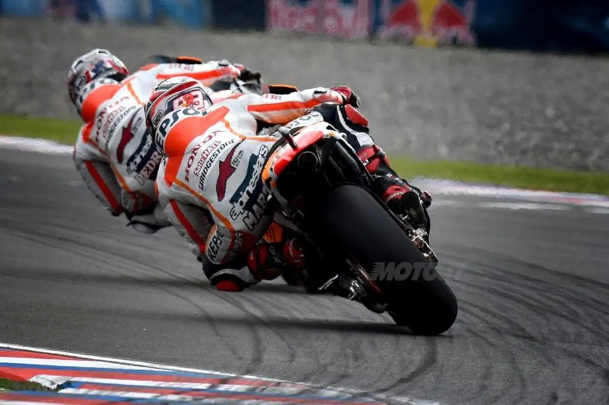 Le foto più spettacolari del GP d'Argentina (11)