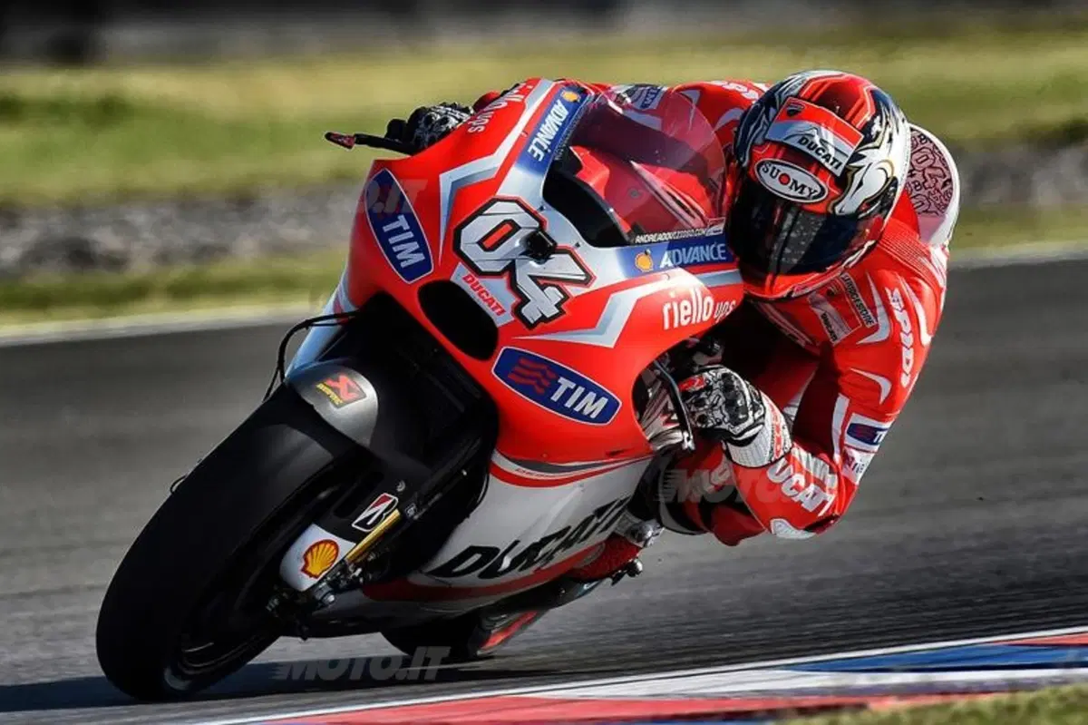 Le foto più spettacolari del GP d'Argentina (16)
