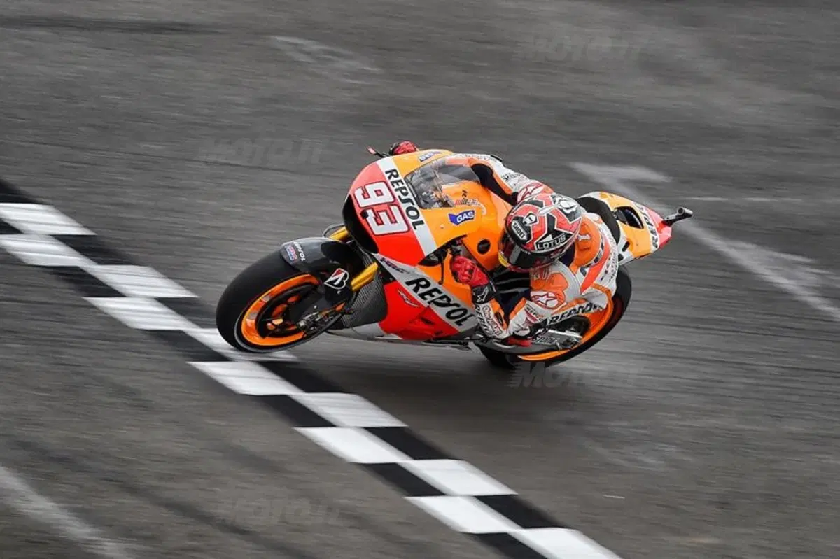 Le foto più spettacolari del GP d'Argentina (29)