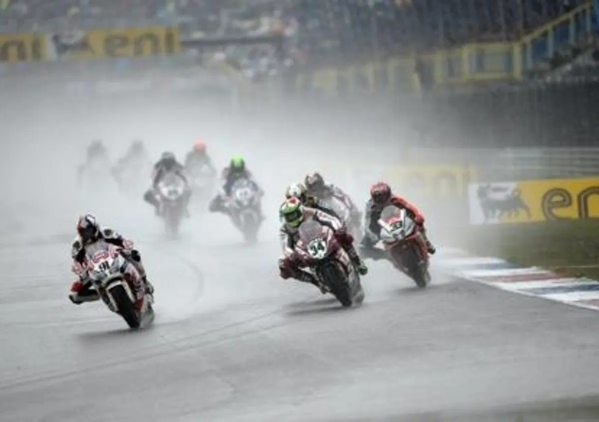 SBK. GP di Assen, &egrave; successo anche questo