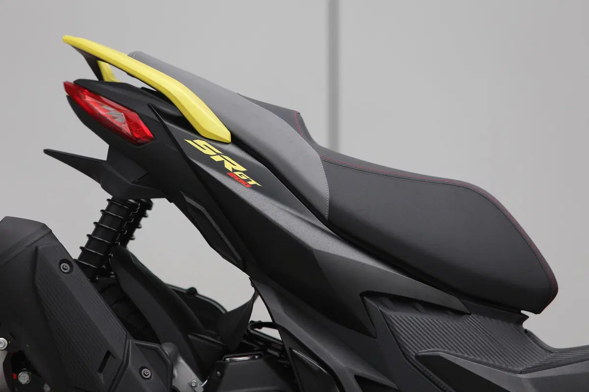 Aprilia SR GT 125 e 200 TEST: più crossover che GT! (29)