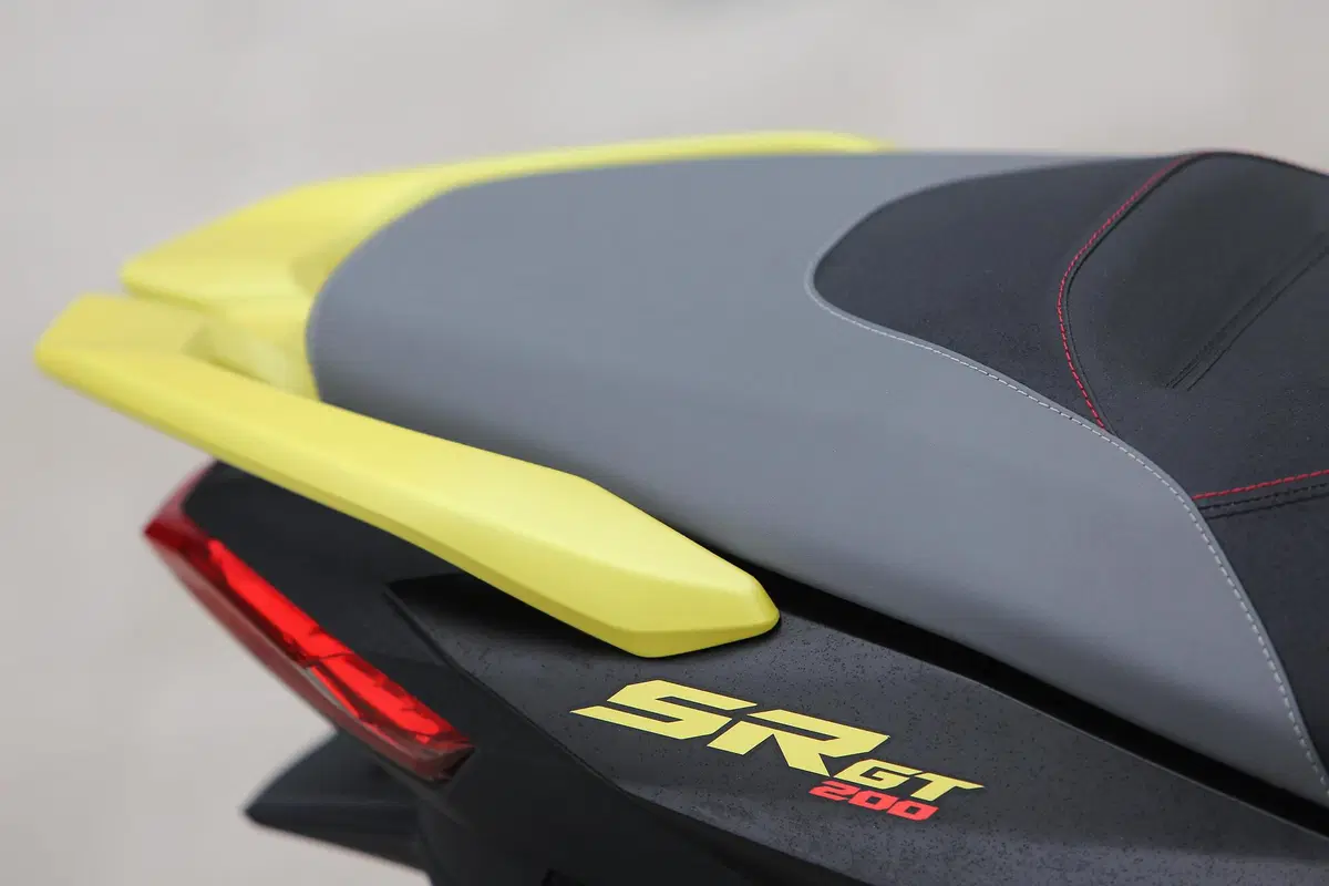 Aprilia SR GT 125 e 200 TEST: più crossover che GT! (30)