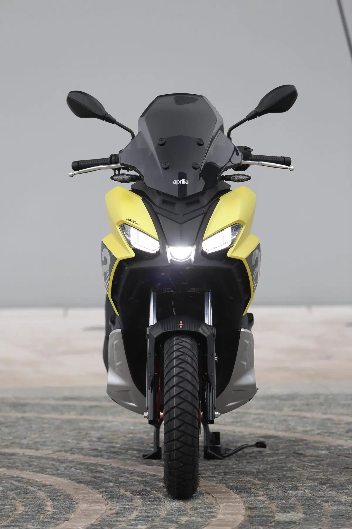 Aprilia SR GT 125 e 200 TEST: più crossover che GT! (25)
