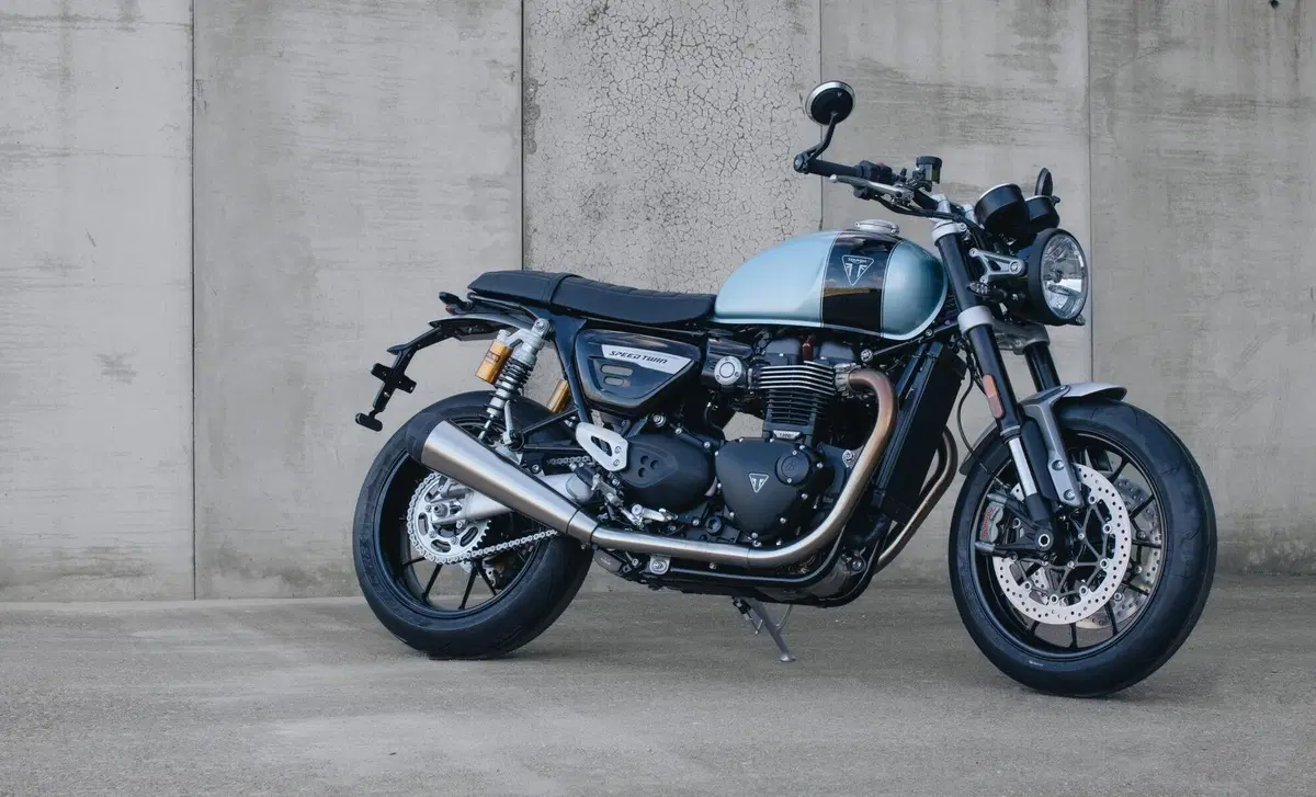 Triumph Speed Twin 1200 Breitling Limited Edition (2022 - 24)