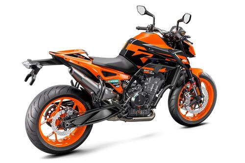 KTM 890 Duke GP 2022: ecco com'è fatta!  (2)