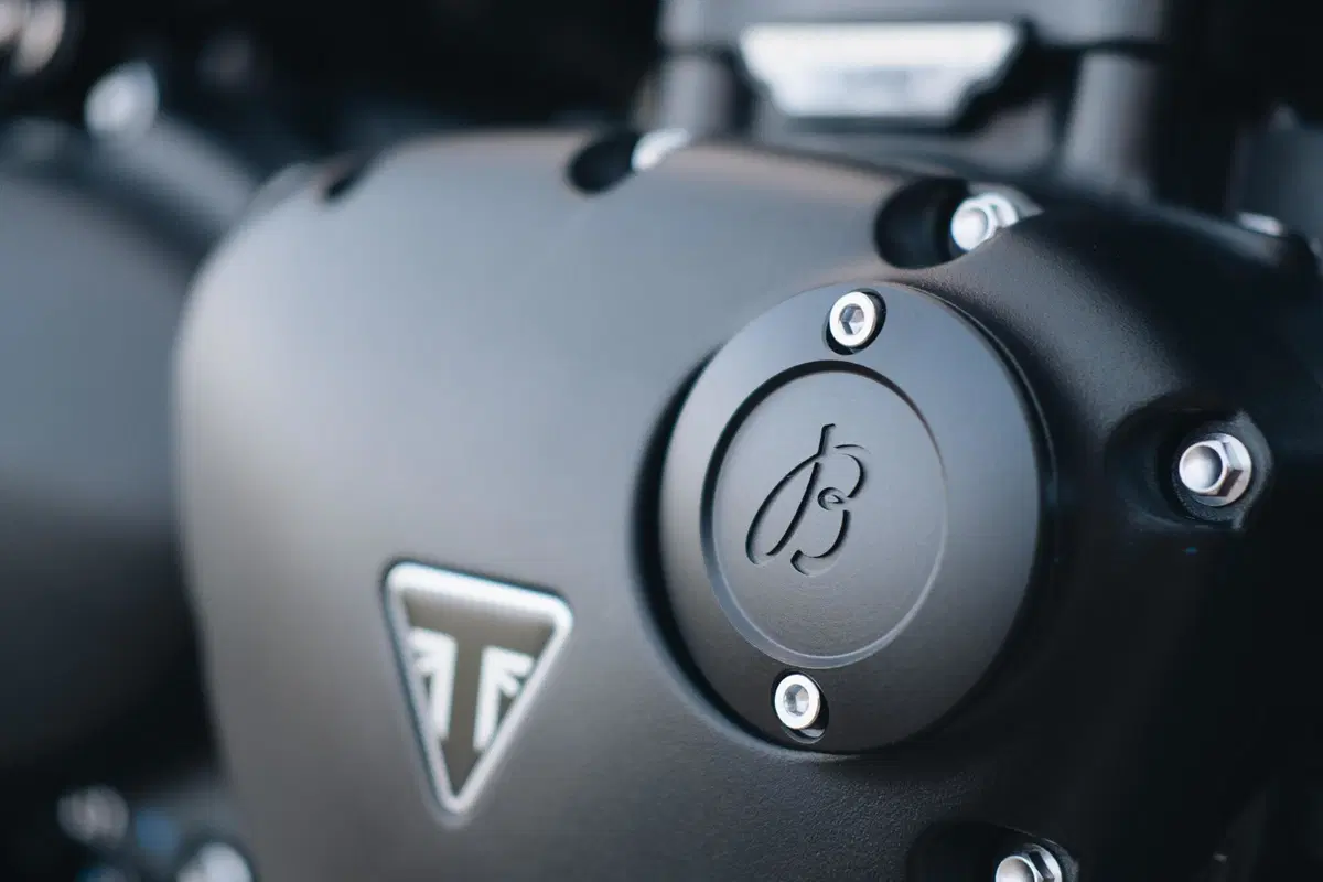 Nuova Triumph Speed Twin Breitling Limited Edition (15)