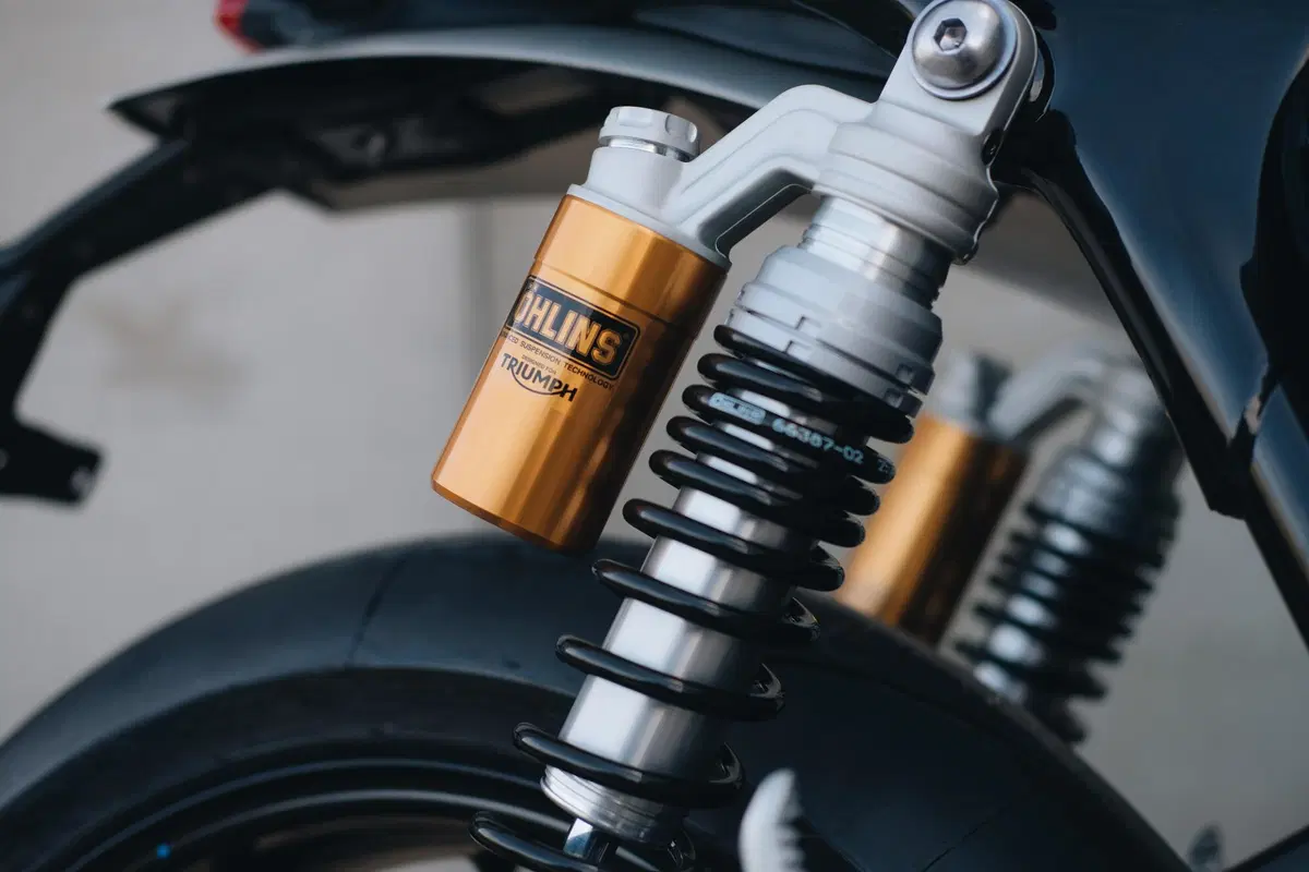 Nuova Triumph Speed Twin Breitling Limited Edition (16)
