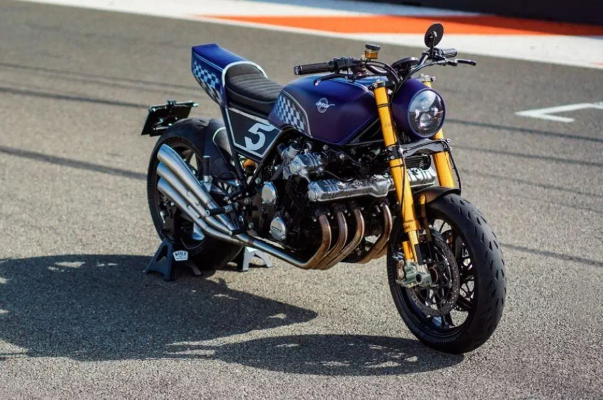 La Honda CBX1000, un po' Aprilia MotoGP, di Jorge 'Aspar' Martinez (6)