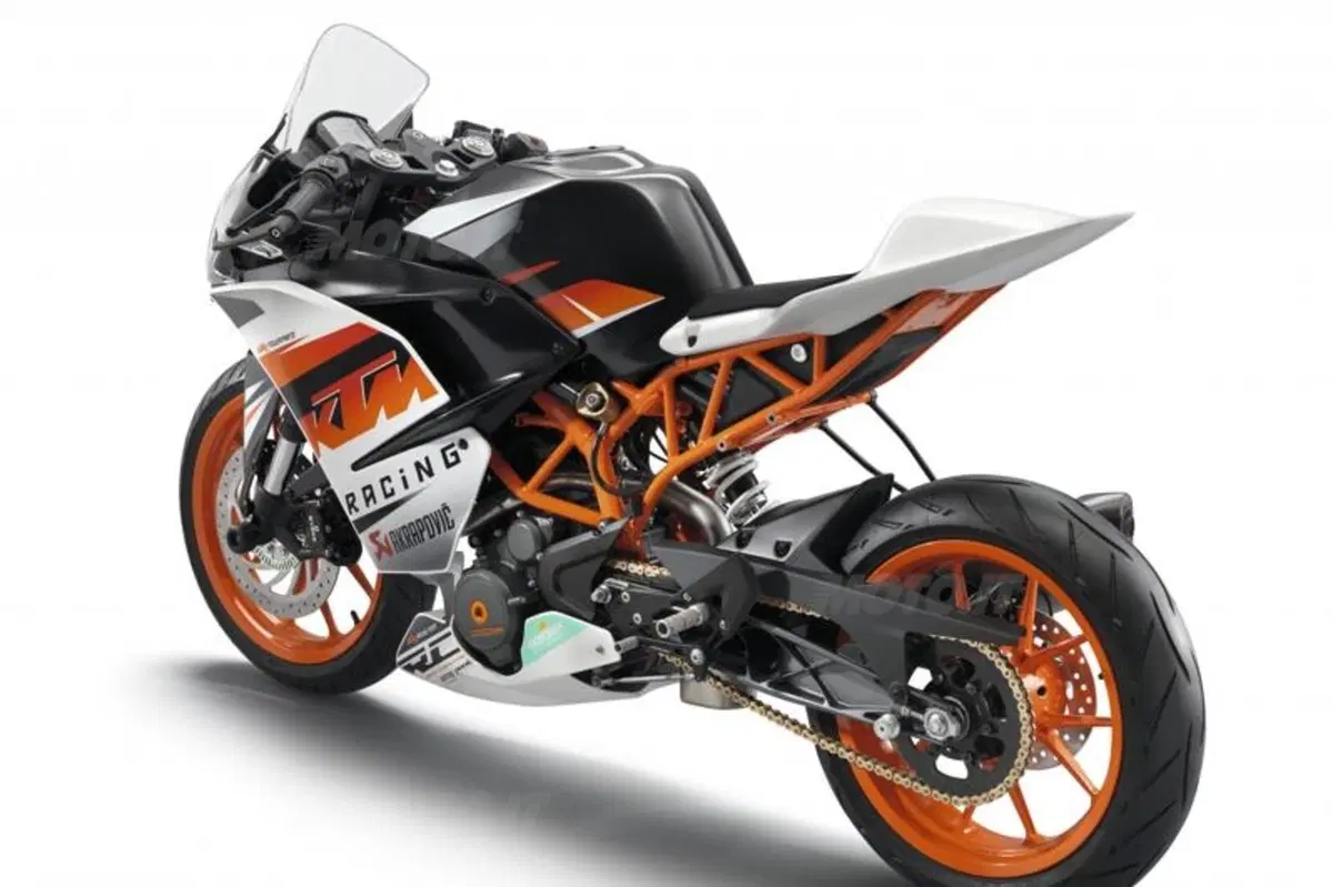 KTM RC 390 Cup (16)