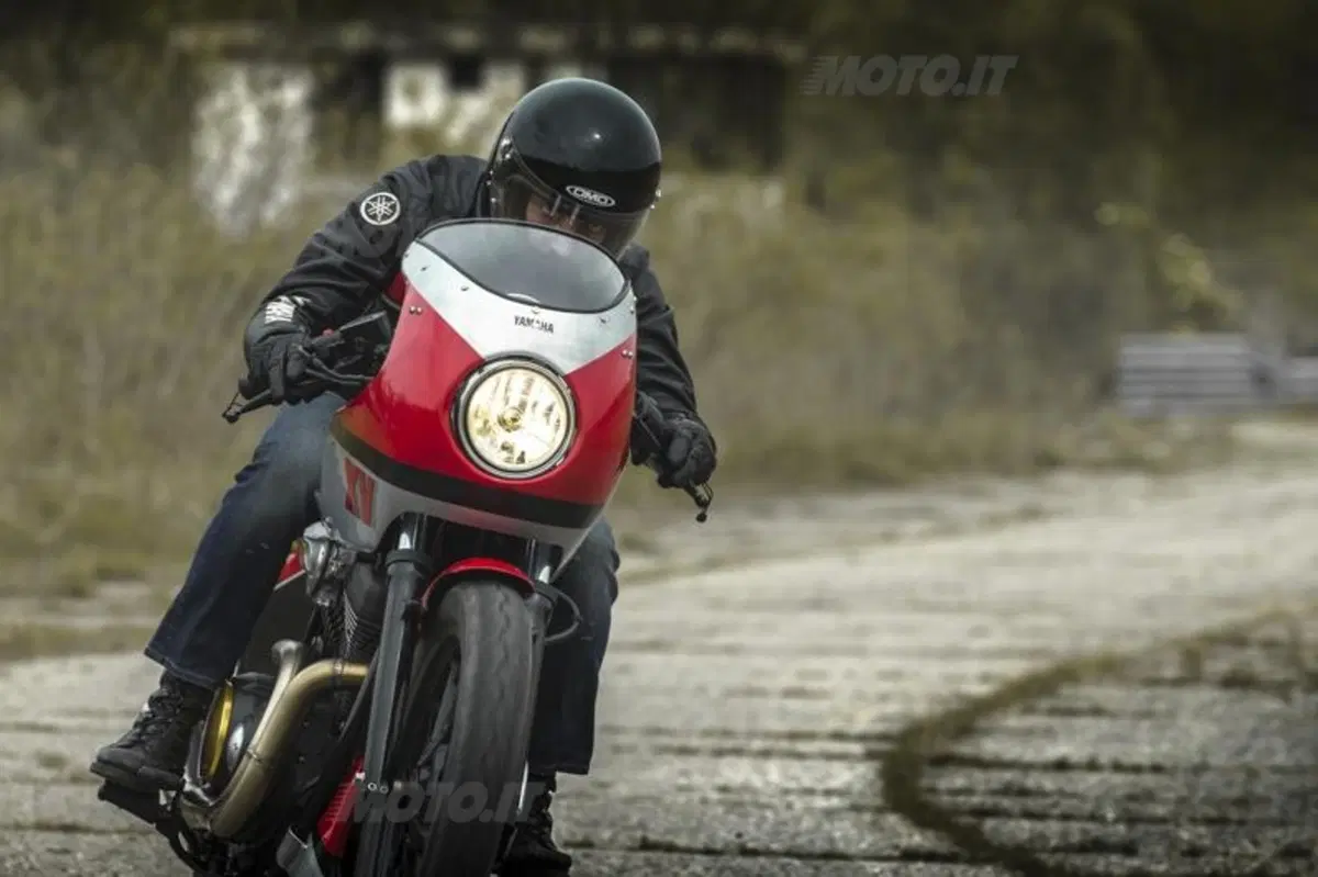Yamaha XV 950 Yard Built Pure Sports (5)