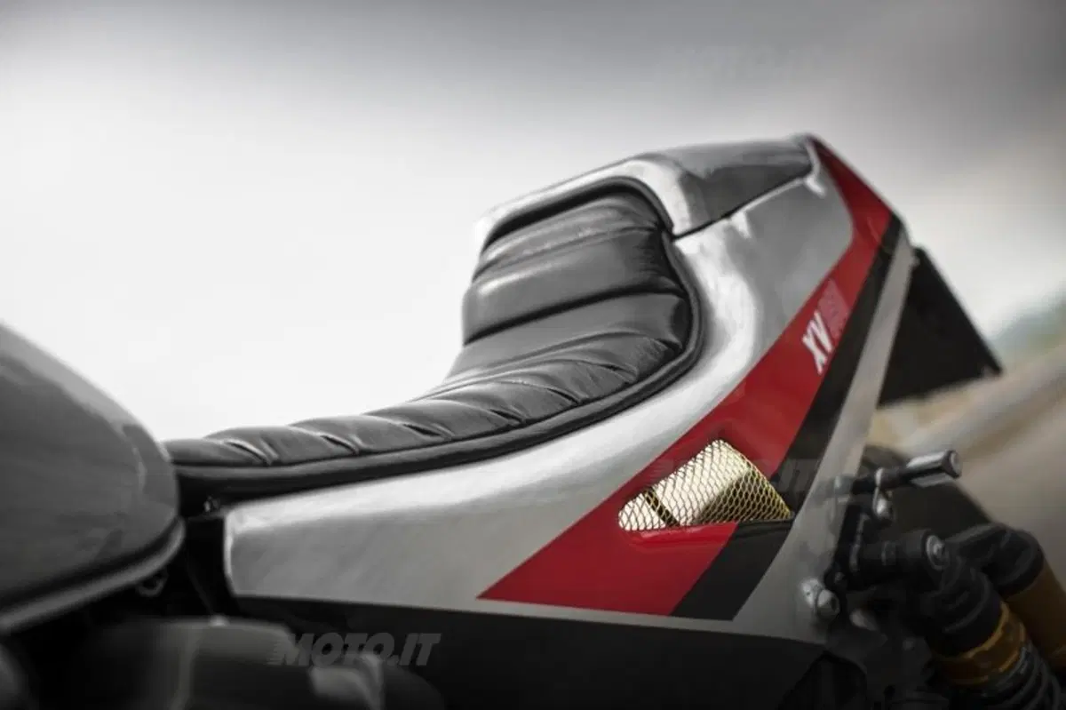 Yamaha XV 950 Yard Built Pure Sports (25)