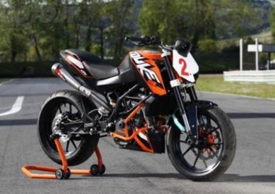 KTM 200 Duke Trophy, tutto pronto per il via