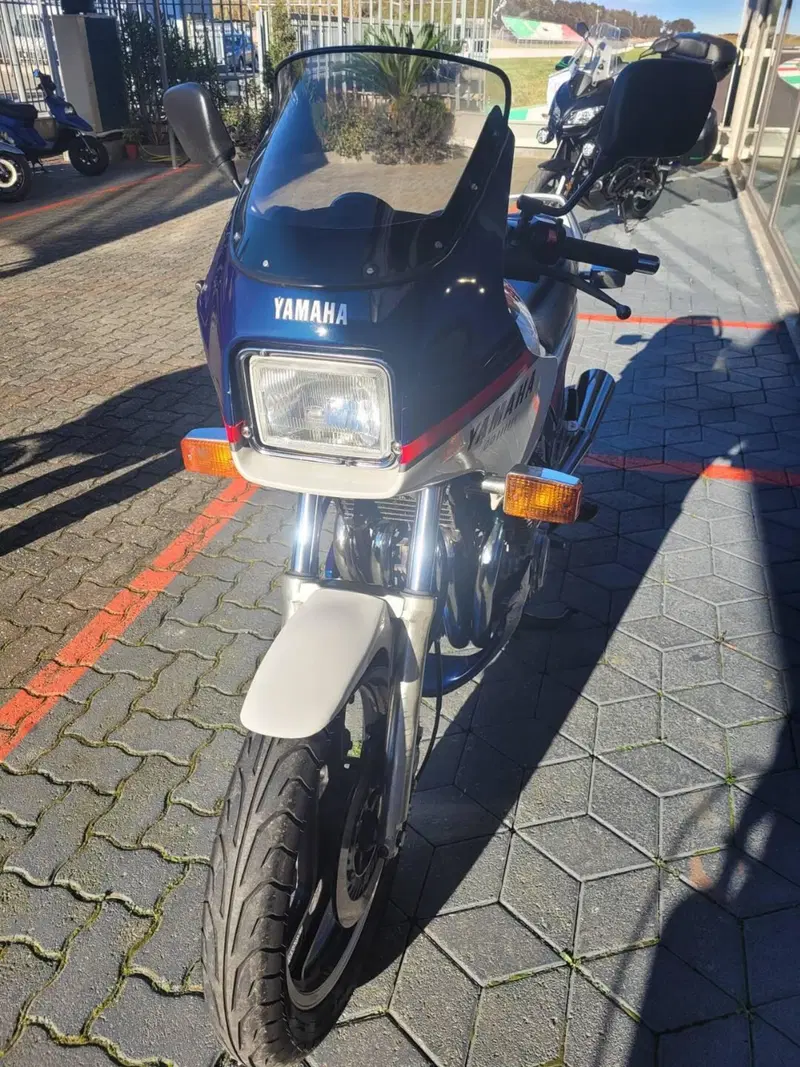 Yamaha XJ 900 F (1985 - 93) (2)