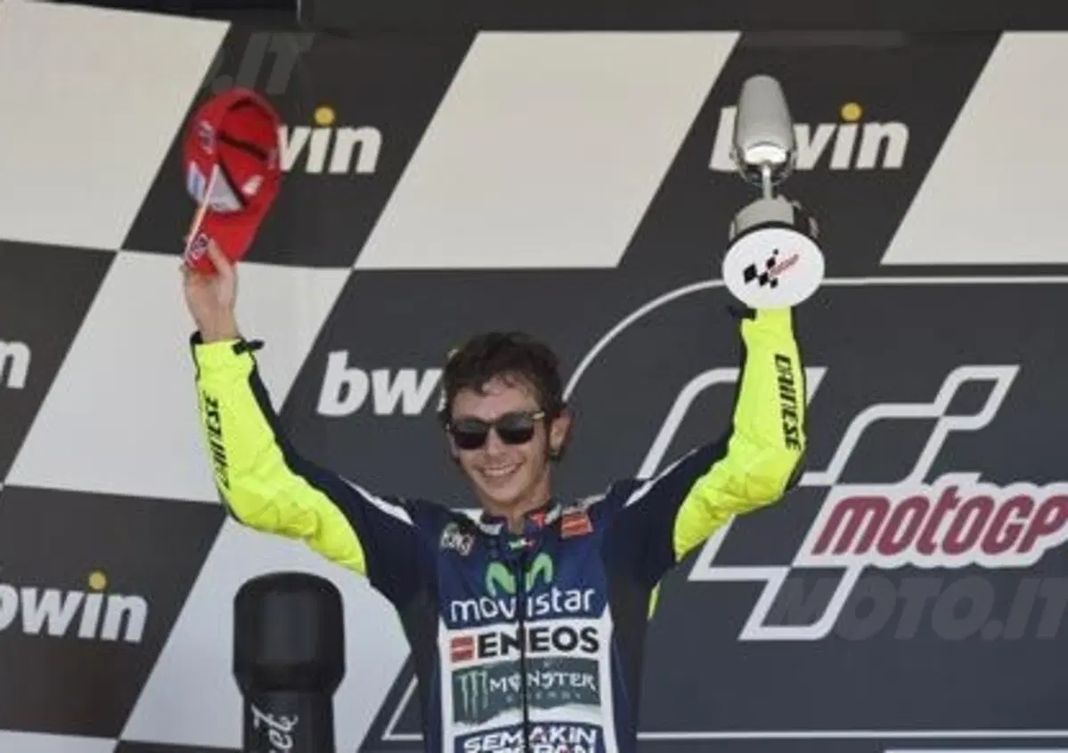 Rossi: "La grande differenza &egrave; dentro al box"