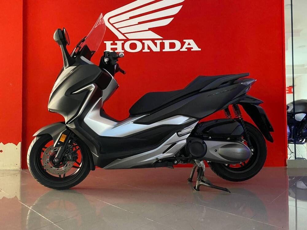 Honda Forza 300 (2019 - 20) (4)