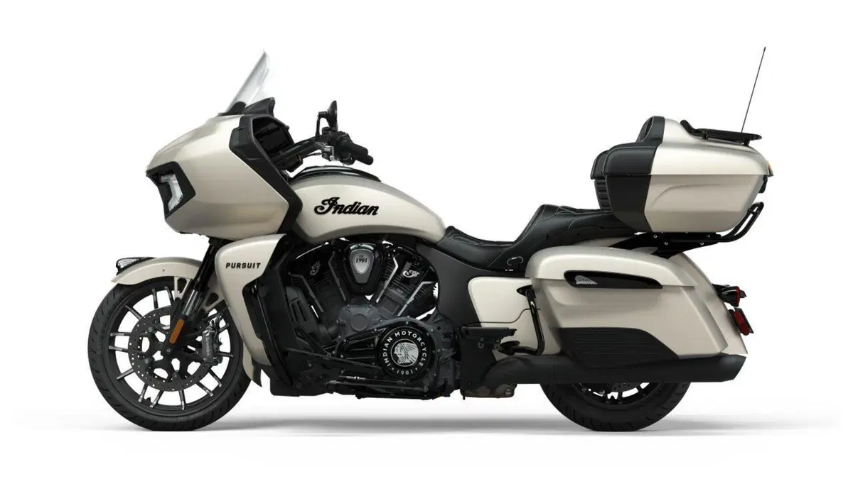 Indian Pursuit Limited e Pursuit Dark Horse 2022. Nuove GT con il Power Plus (6)