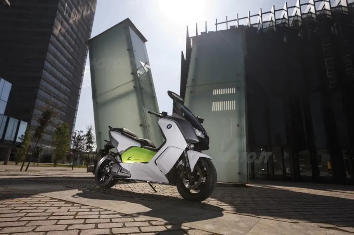 BMW C evolution (13)