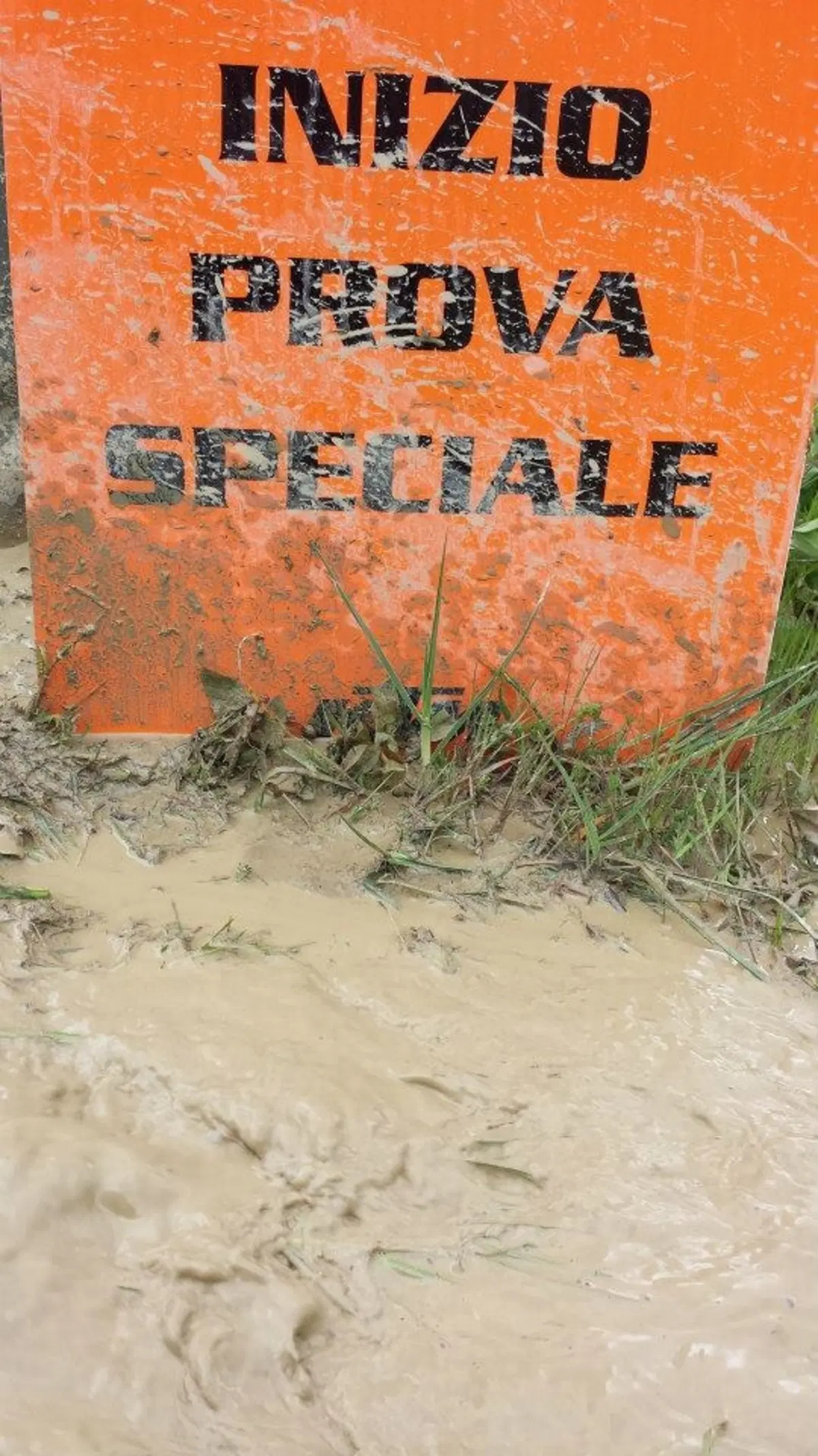 Trofeo Enduro KTM. Gubbio, il mare di fango non ferma i piloti! (22)