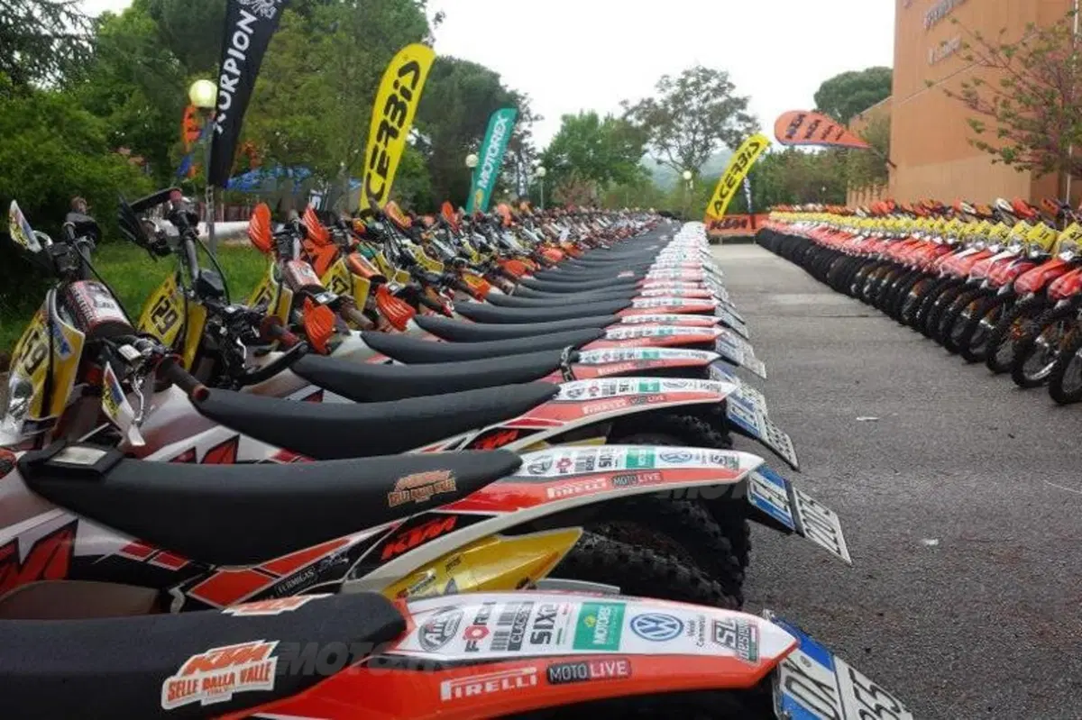 Trofeo Enduro KTM. Gubbio, il mare di fango non ferma i piloti! (50)