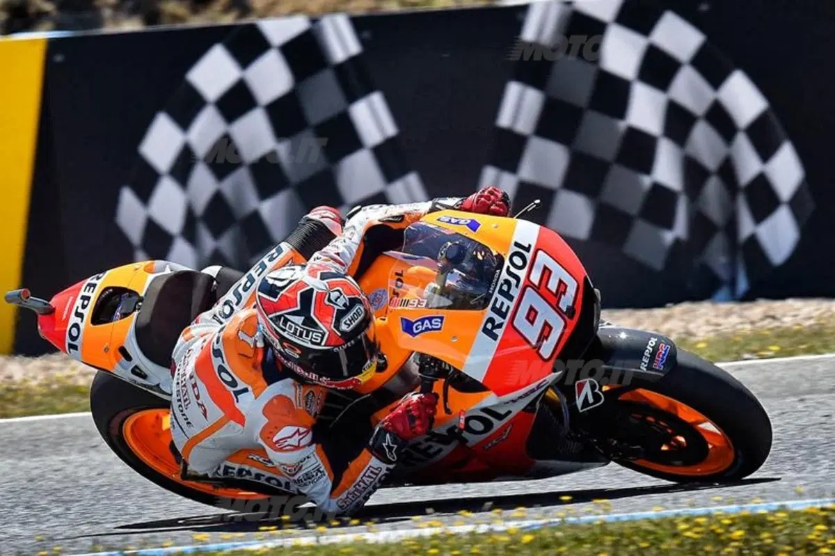 Le foto più spettacolari del GP di Jerez (16)