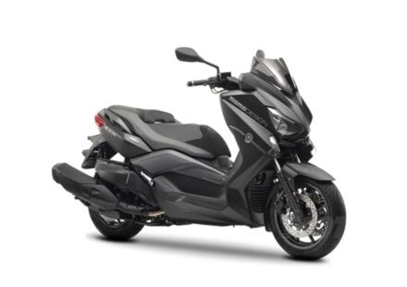 Yamaha presenta il nuovo X-Max 400 MomoDesign