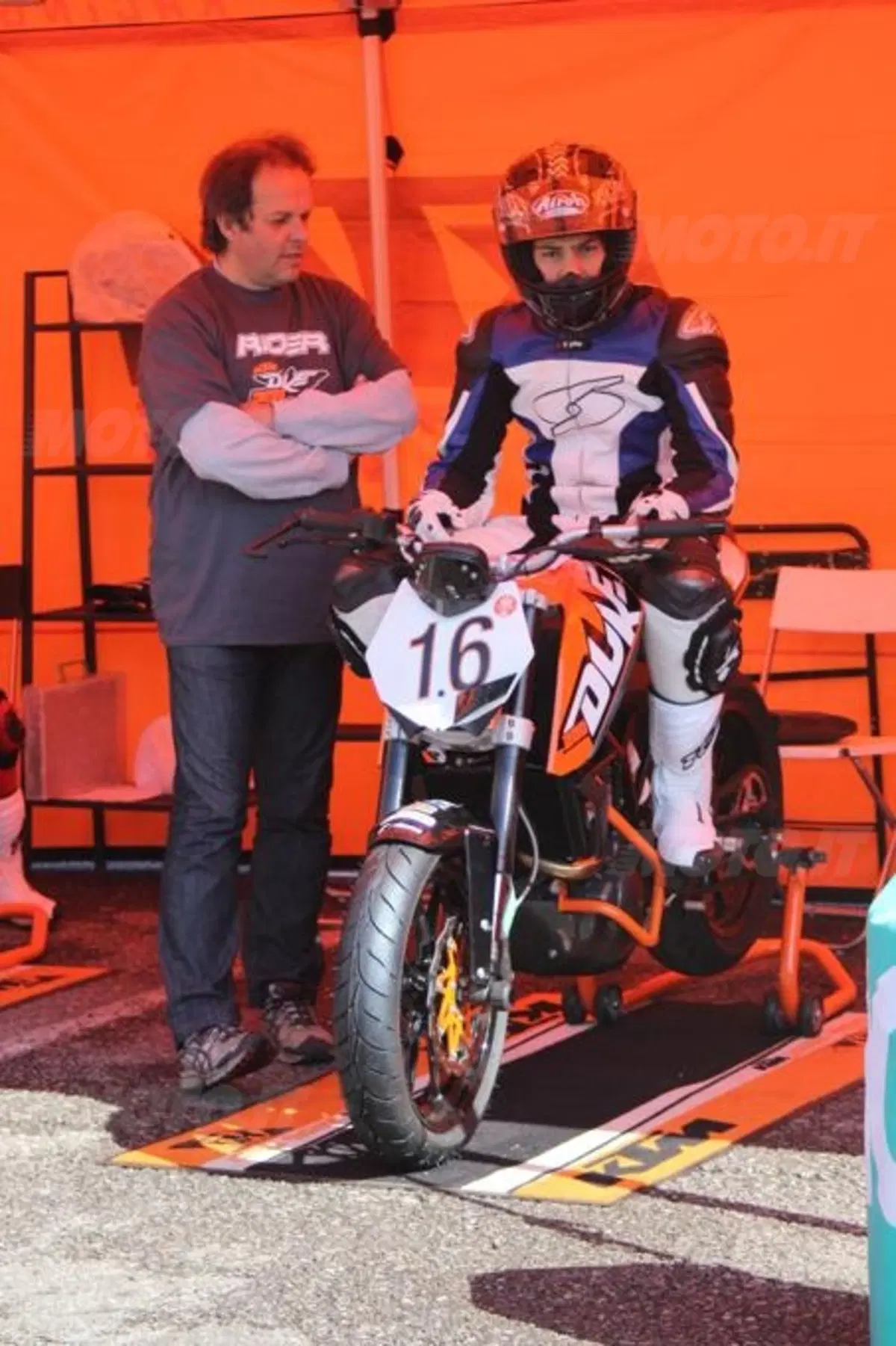 KTM 200 Duke Trophy, ve lo raccontiamo dalla pista (32)