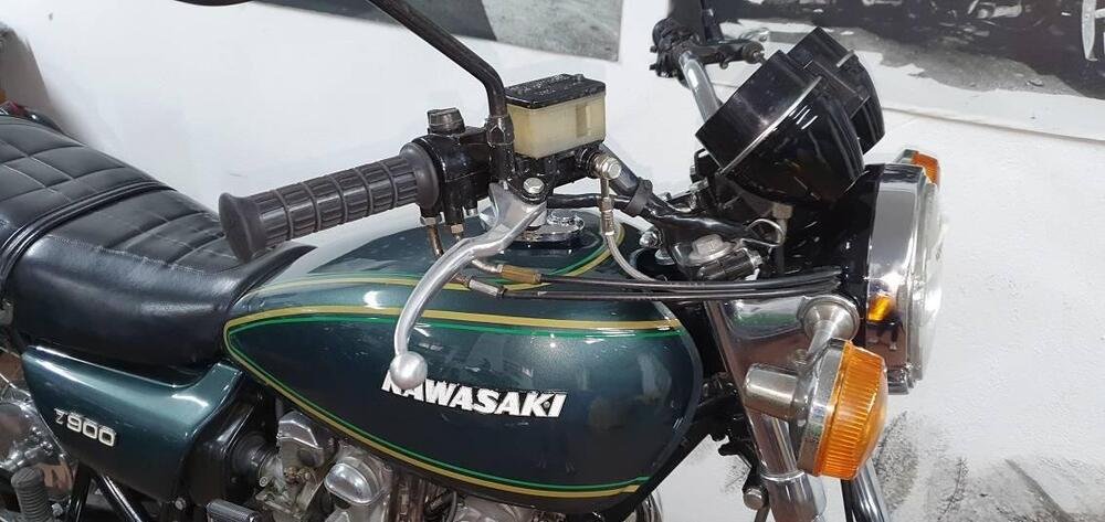 Kawasaki Z1 900 (3)