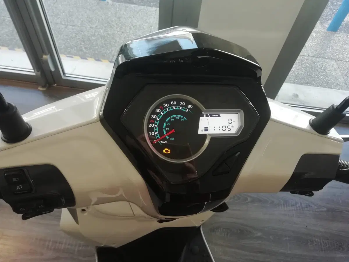 Sym Symphony 50 ST (2021 - 24) (3)