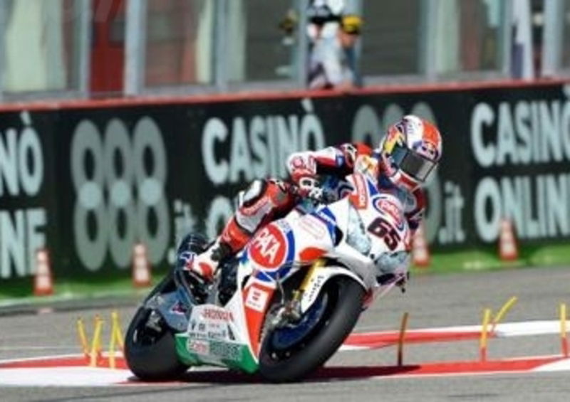 Primo posto di Rea nelle prove SBK a Imola