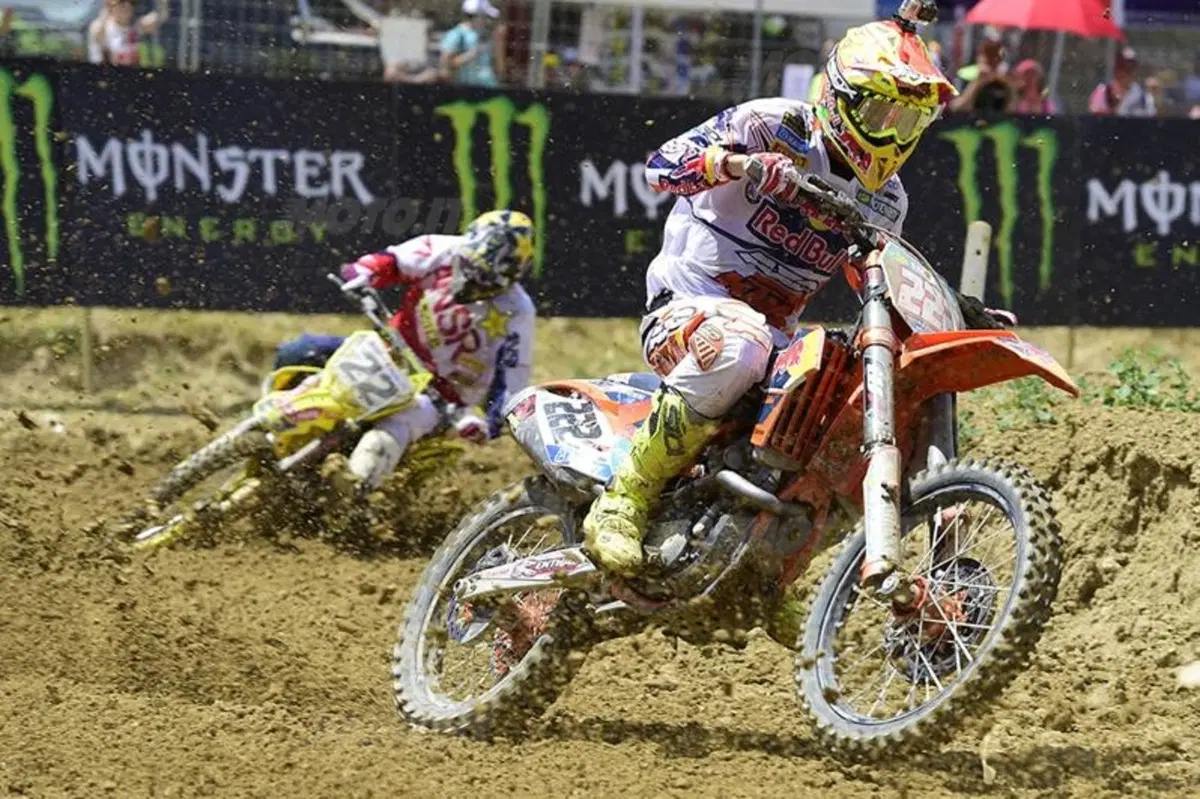 MXGP. Doppietta di Desalle e Herlings, Cairoli quarto in Gara 2 del GP di Spagna
